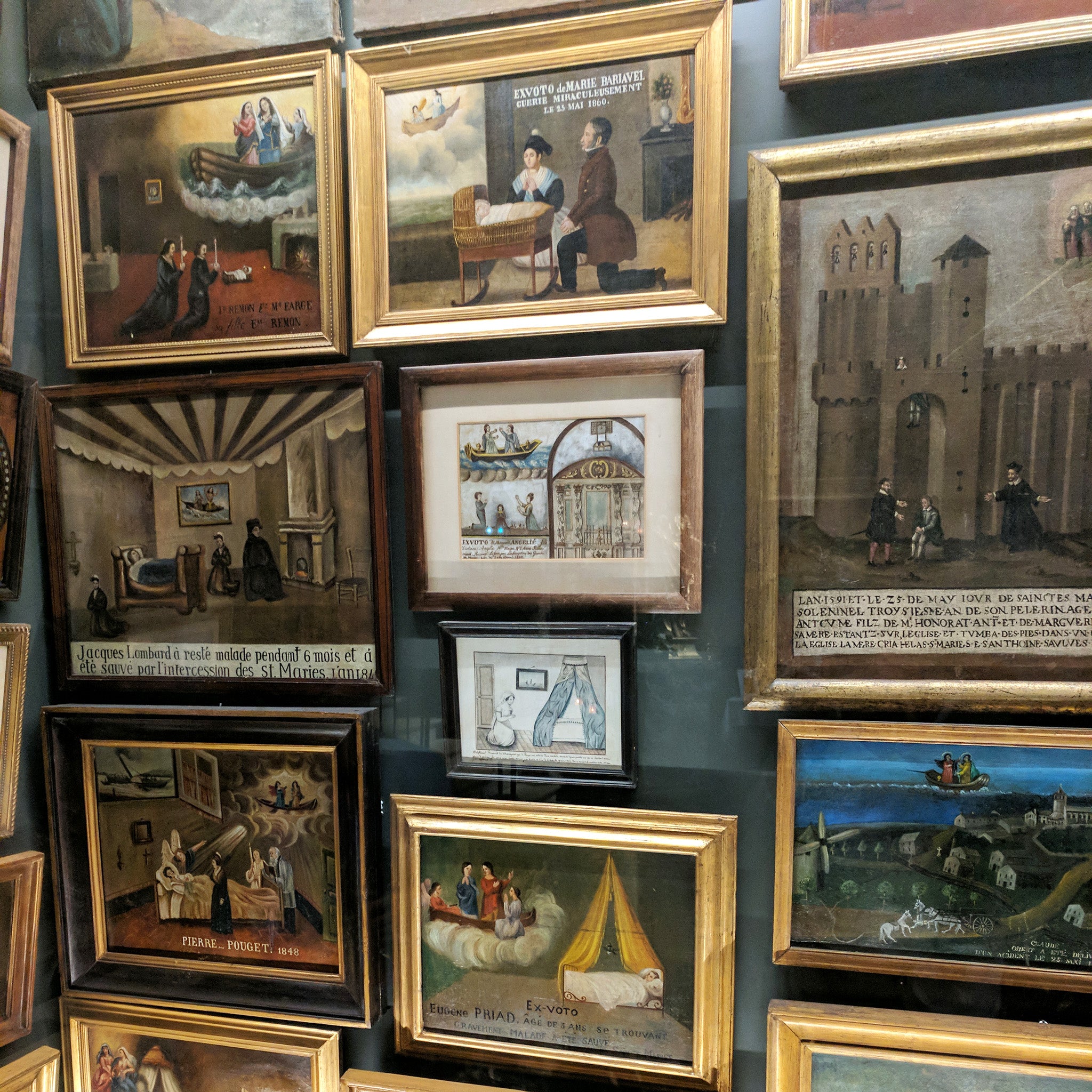 Sainte Sarah / Saintes-Maries 18K Gold Vermeil 14mm SMALL + 18 Inch Italian Fine 18K Gold Vermeil Chain